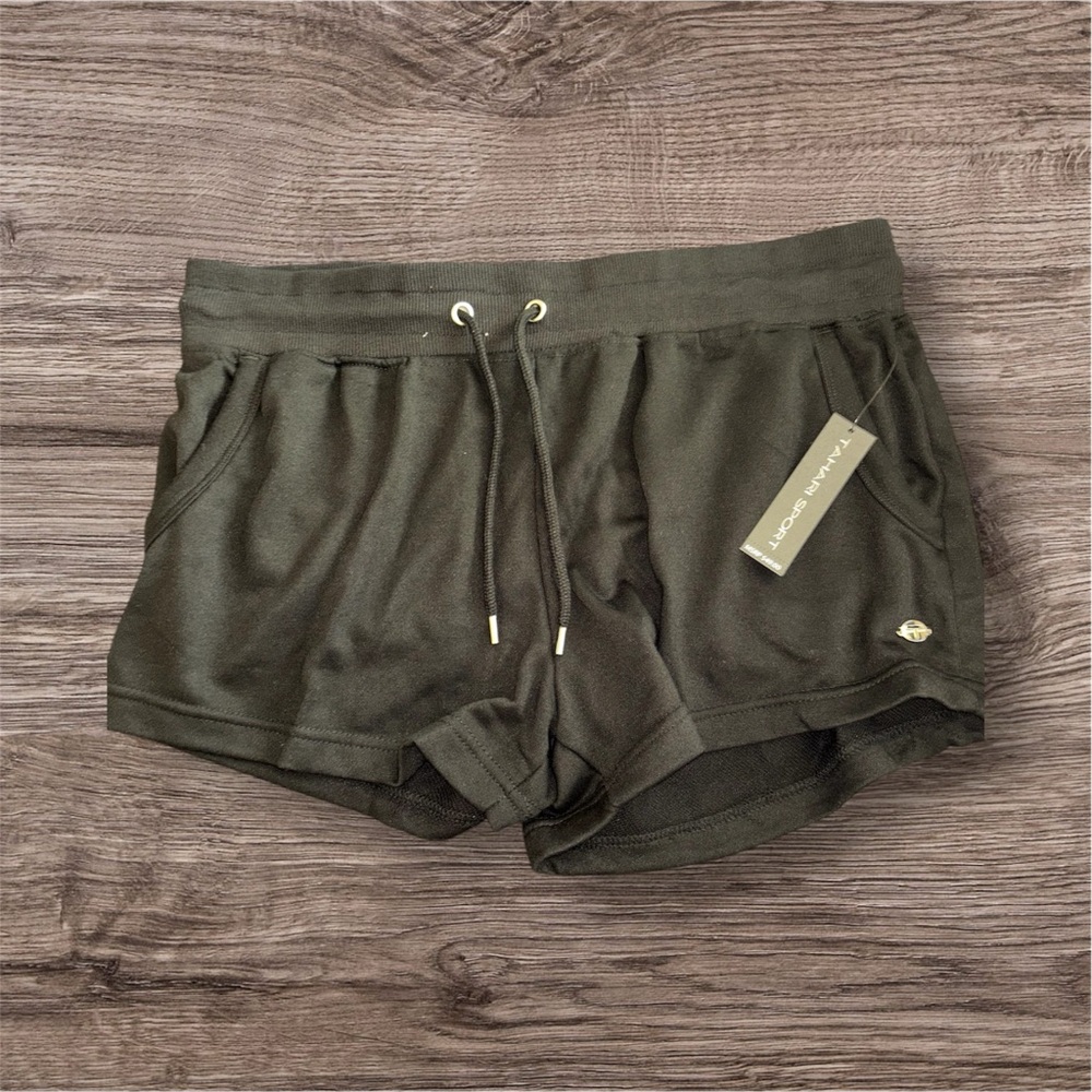 Tahari Sport, NWT Women’s Shorts - XL